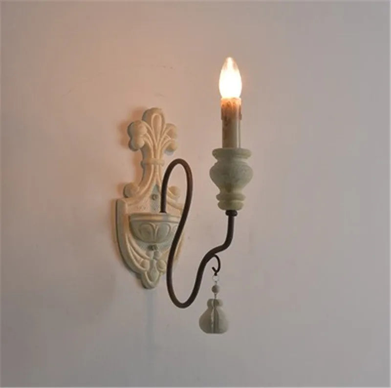 lustre suspendu en fer et bois vintage style industriel - vue 9 sur 11
