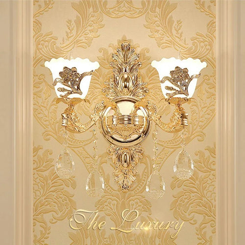 applique murale en cristal design moderne pour intérieur élégant