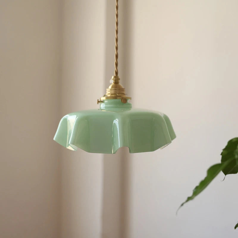 Suspension fleur en verre coloré