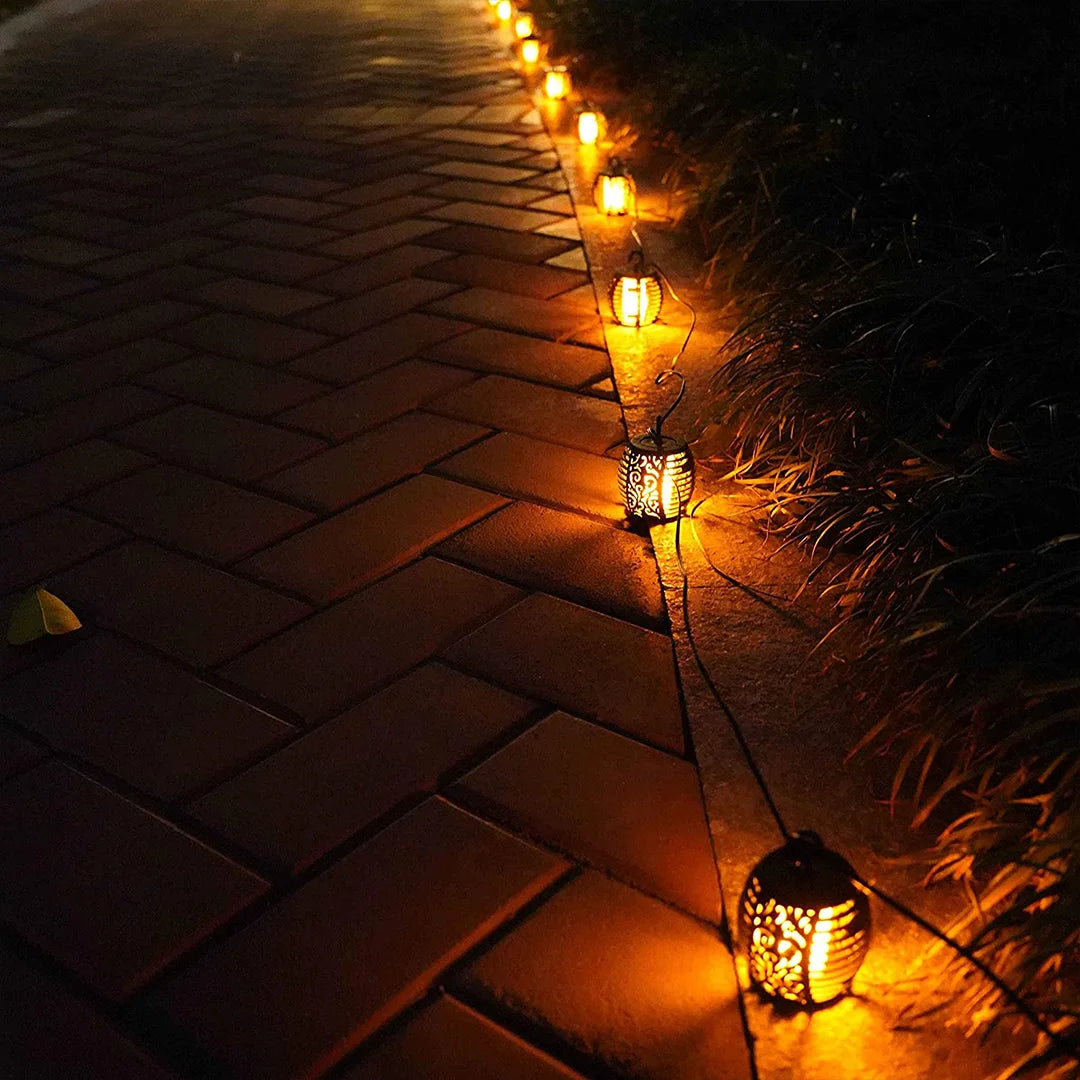 guirlande lumineuse solaire à led étanche pour extérieur avec boules décoratives - vue 4 sur 7