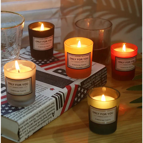 bougie parfumée romantique en cire de soja artisanale avec huiles essentielles - vue 3 sur 26