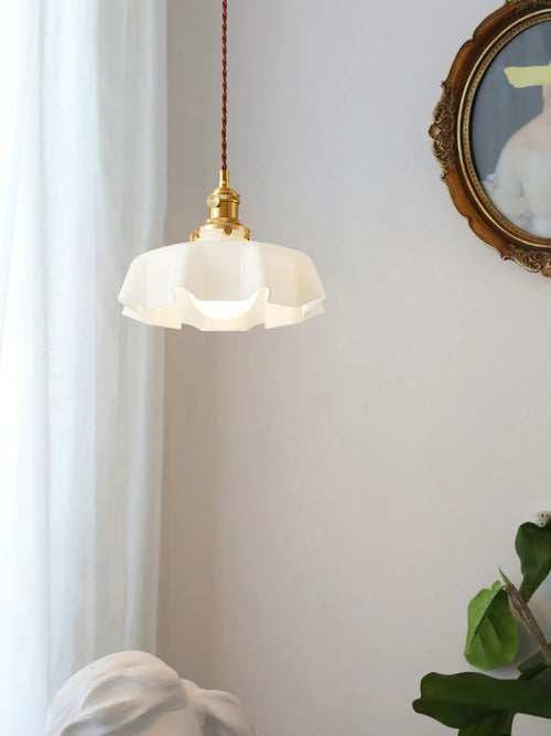 Suspension en verre fleuri pour décoration créative