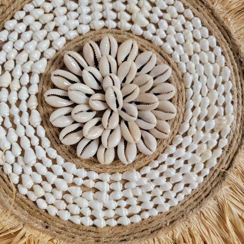 miroir décoratif en raphia et coquillages pour intérieur - vue 5 sur 6