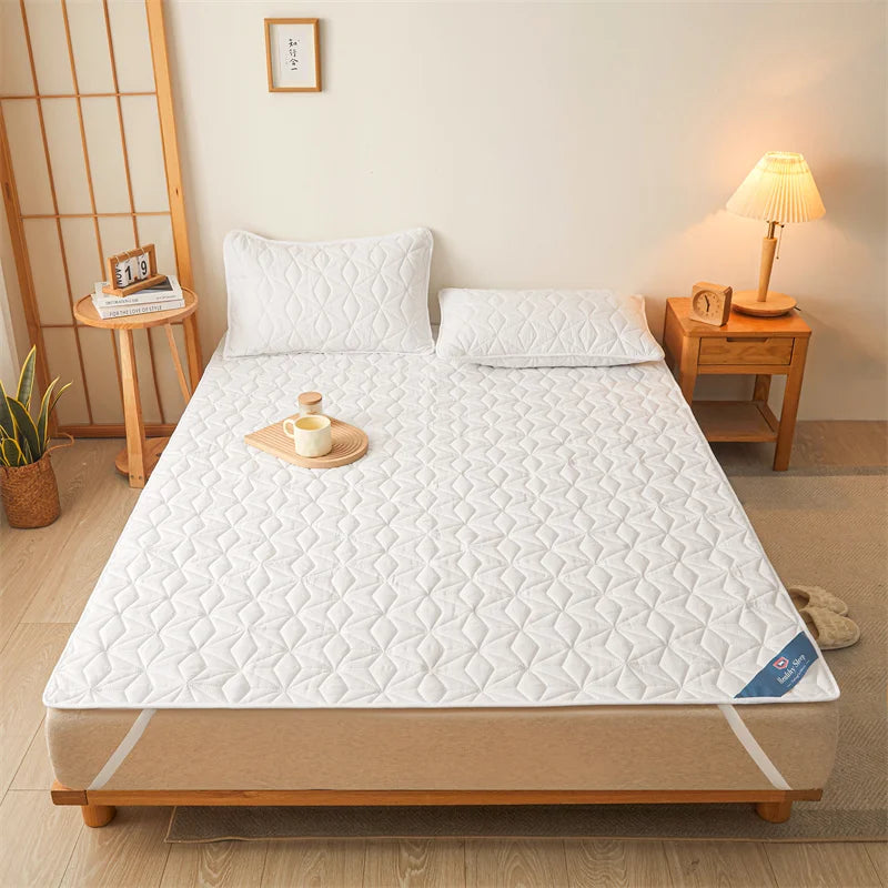 protecteur de matelas imperméable et silencieux avec sangles élastiques