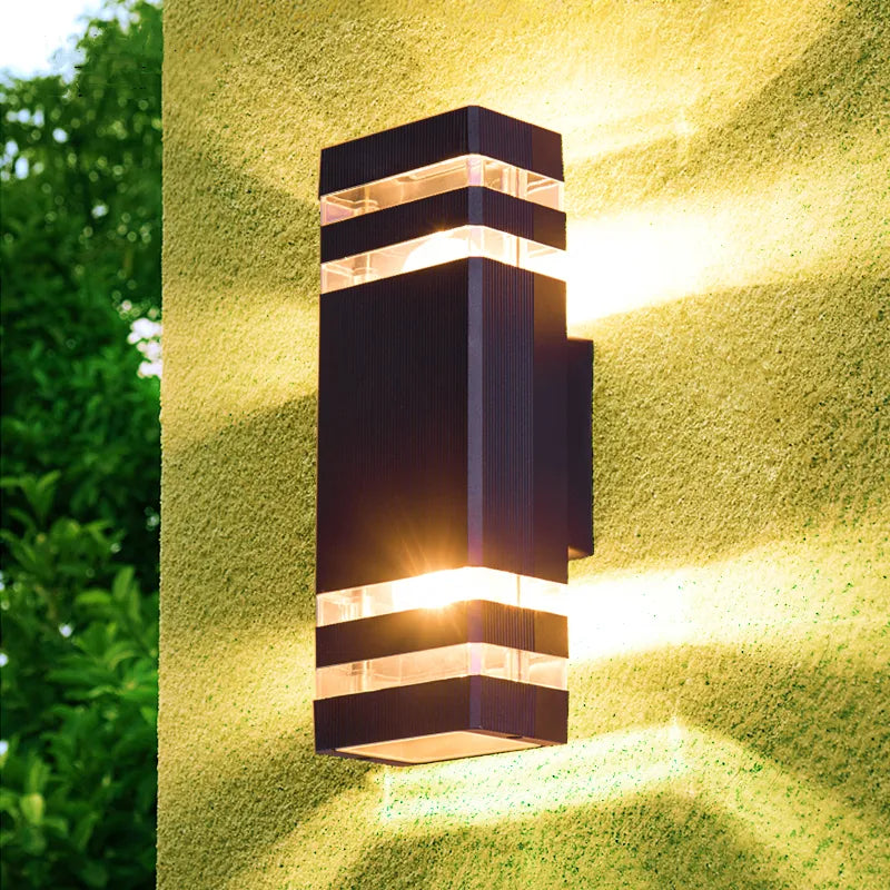 Applique murale LED moderne d'extérieur