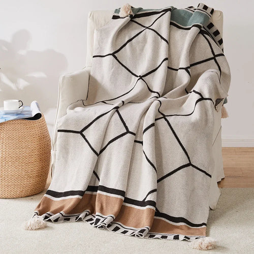 Plaid tricot rayé bohème avec pompons géométrique salon