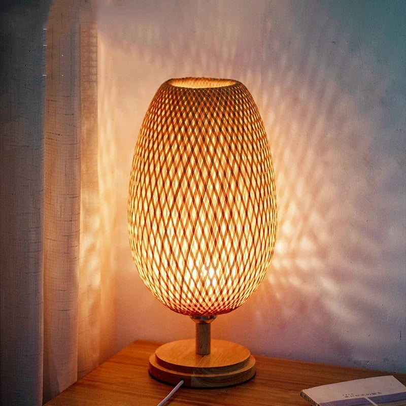 lampe de bureau vintage en bambou artisanale en bois naturel - vue 8 sur 14