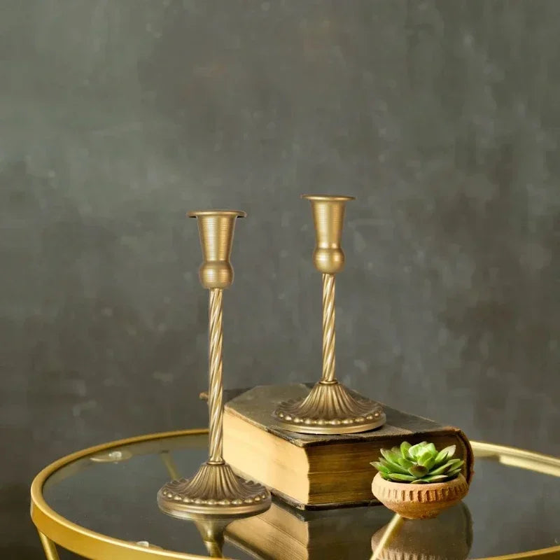 bougeoirs rétro spirale dorés pour décorations romantiques et dîners aux chandelles - vue 5 sur 12