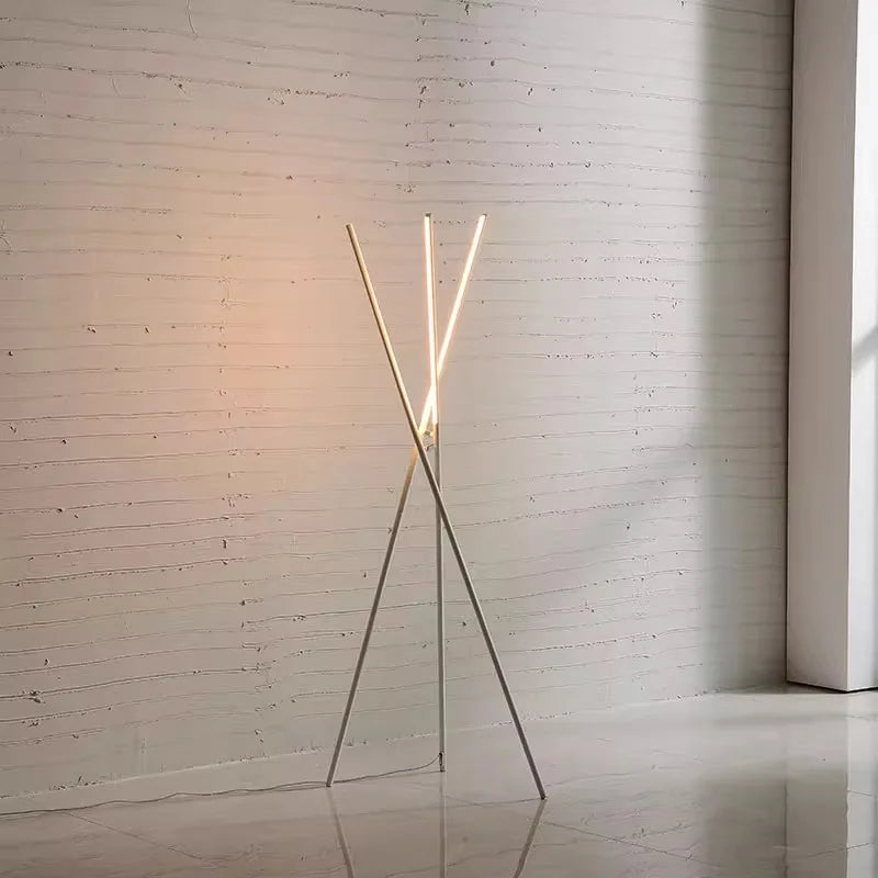 Minimalisme moderne lampadaire LED salon canapé côté créativité atmosphère lampadaires chambre interrupteur au pied luminaires - vue 3 sur 7