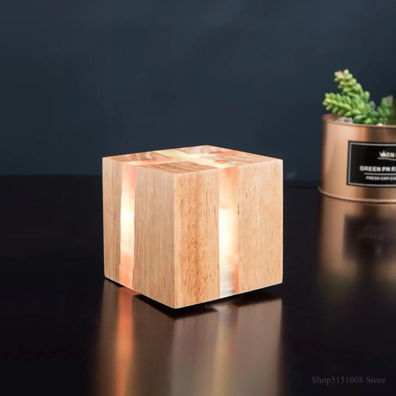 applique murale en bois et résine créative en forme de cube - vue 8 sur 9