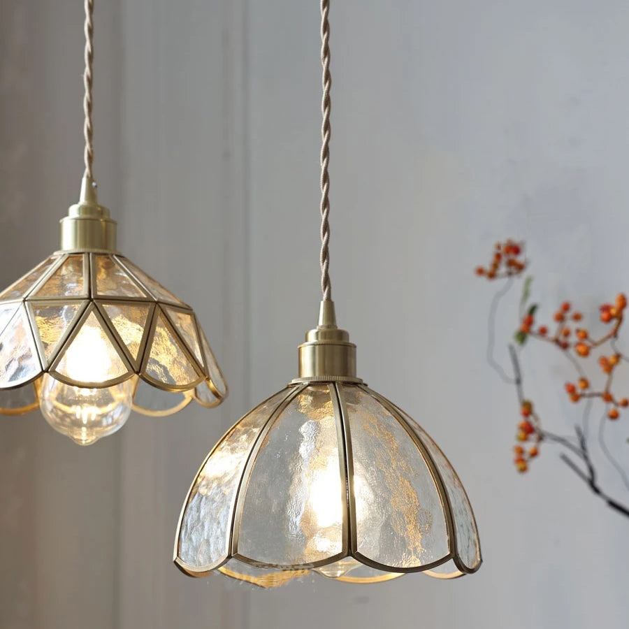Suspension vintage en cuivre avec abat-jour en verre fait main - vue 7 sur 21