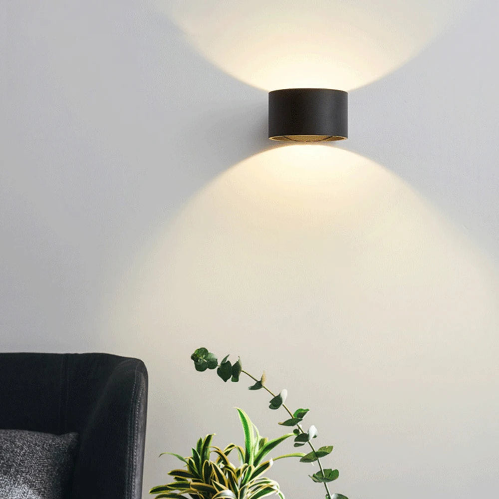 Applique murale led étanche à forme ronde - vue 4 sur 8
