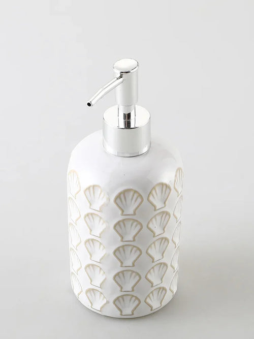 bouteille de lotion céramique en relief avec coquillages pour salle de bain - vue 3 sur 6