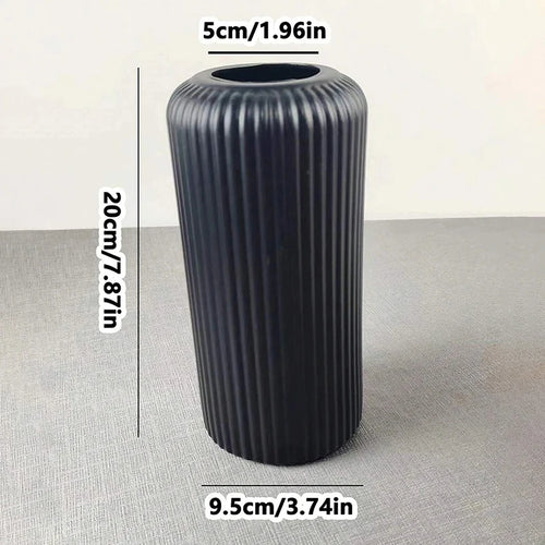 vase en plastique rayé pour arrangement floral décoratif - vue 11 sur 10