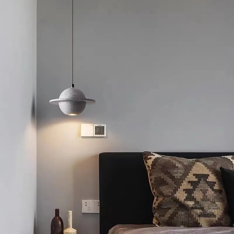 suspension en béton design mini planètes pour décoration intérieure - vue 4 sur 16