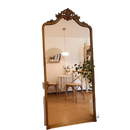 grand miroir mural design nordique pour décoration intérieure