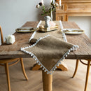 Chemin de table style champetre beige pompons decoratif