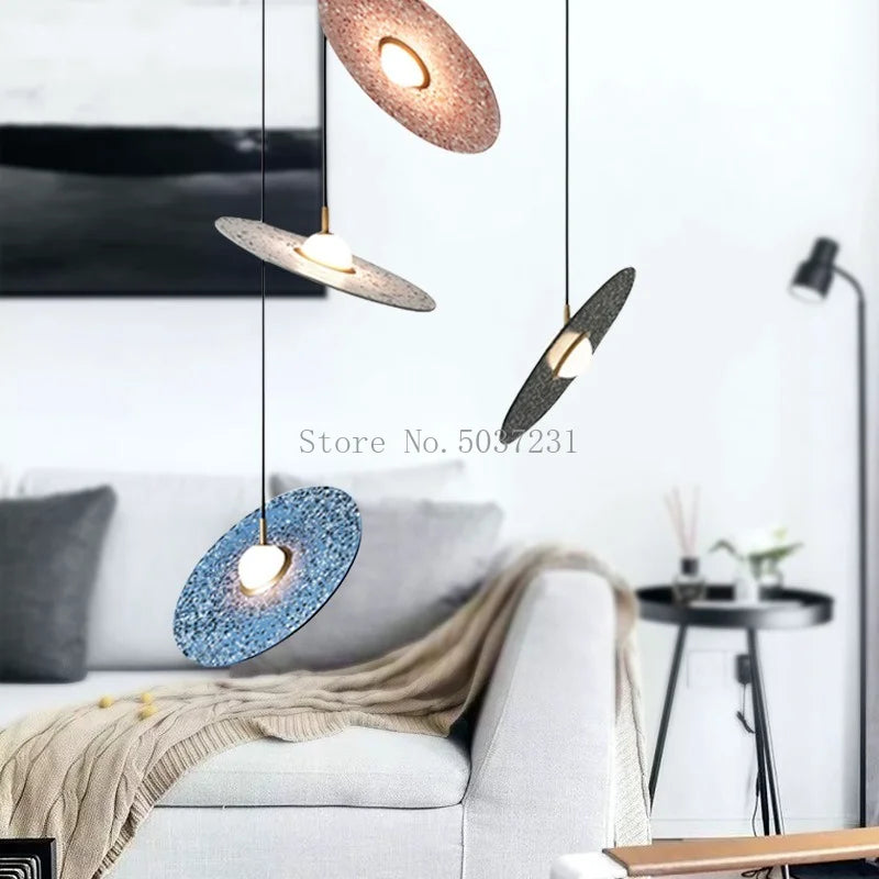Suspension vintage en ciment terrazzo ufo led personnalisation designer - vue 5 sur 10