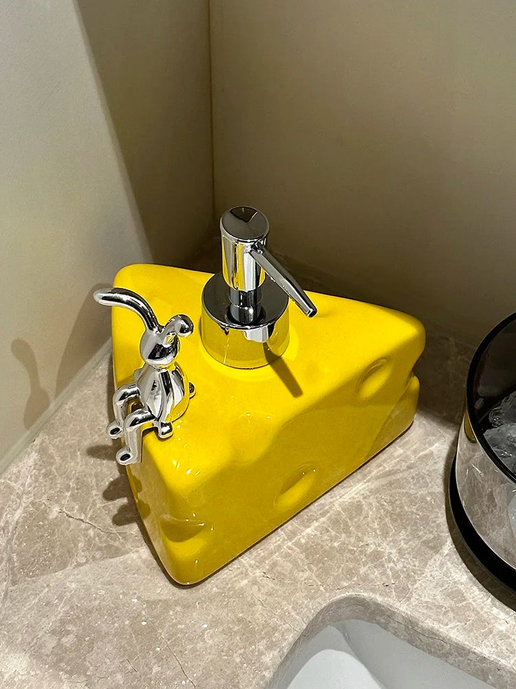 distributeur de savon créatif en céramique pour salle de bain - vue 6 sur 8
