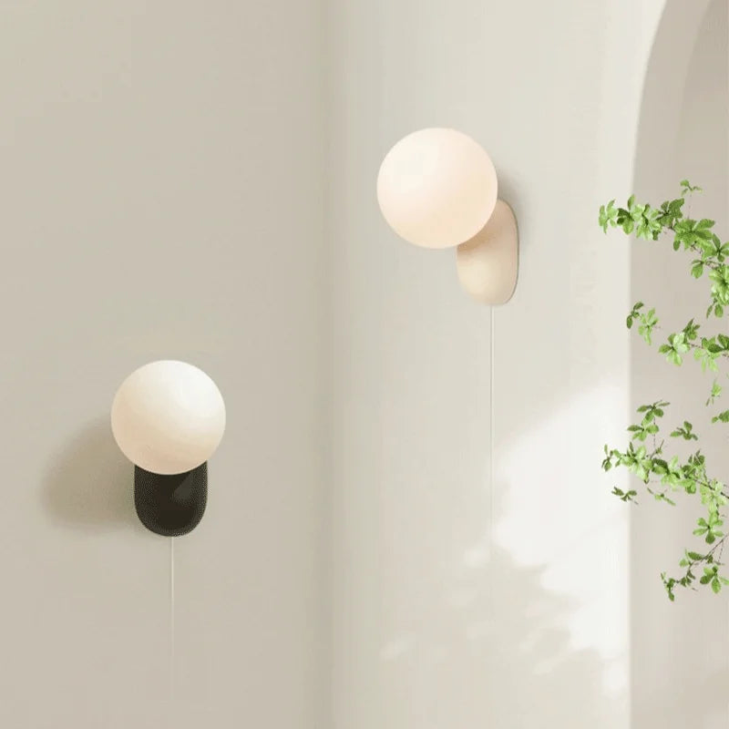 applique murale minimaliste en crème avec lumières led décoratives