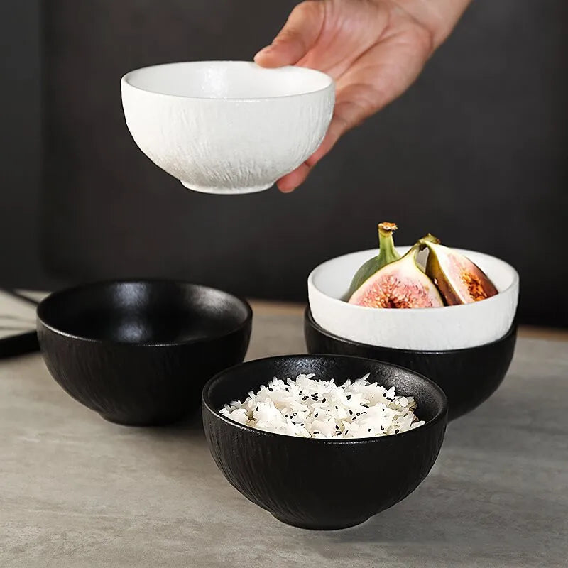 Vaisselle ceramique mate effet roche bols et assiettes
