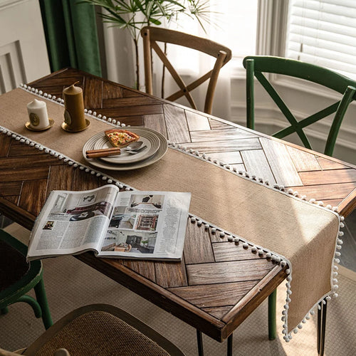 Chemin de table style champetre beige pompons decoratif - vue 5 sur 7