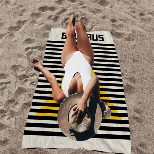 serviette de plage géométrique bauhaus microfibre absorbante