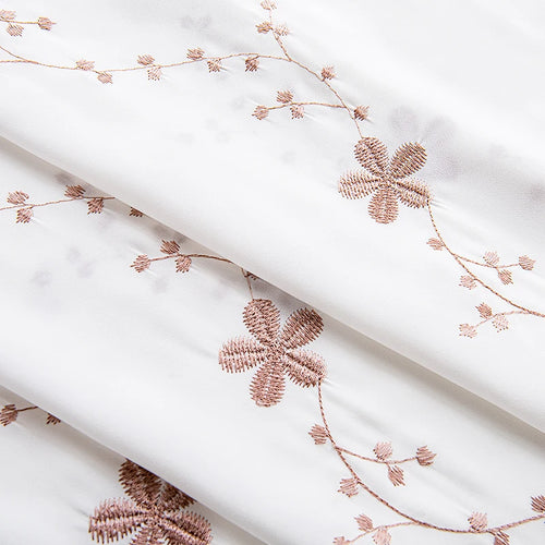 Voilage brodé floral style champetre pour salon chambre