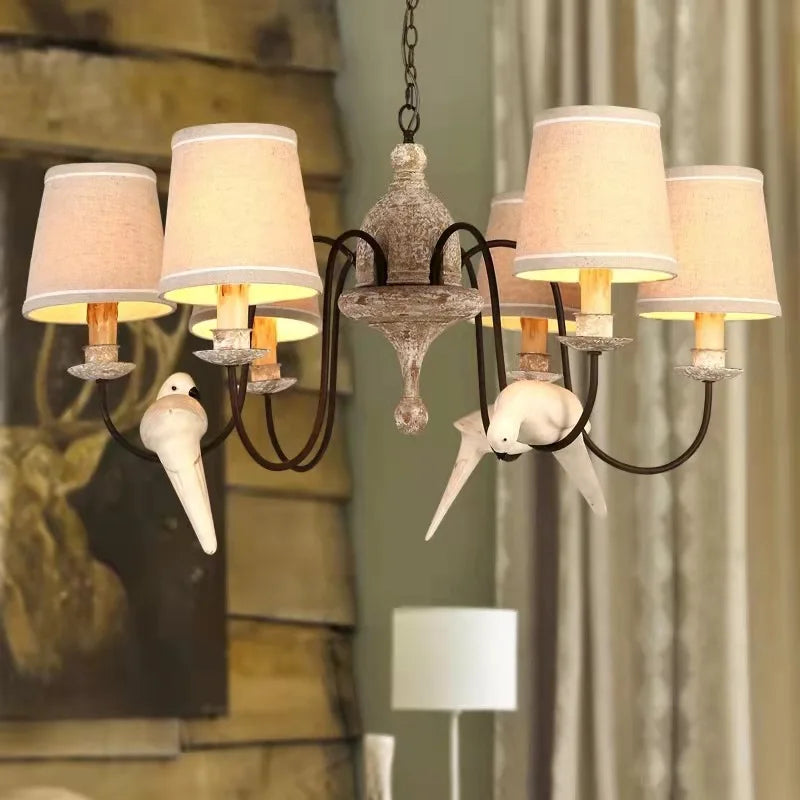 lustre vintage américain en bois avec oiseaux en tissu - vue 3 sur 6