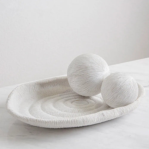 vase en résine avec texture corail pour décoration moderne