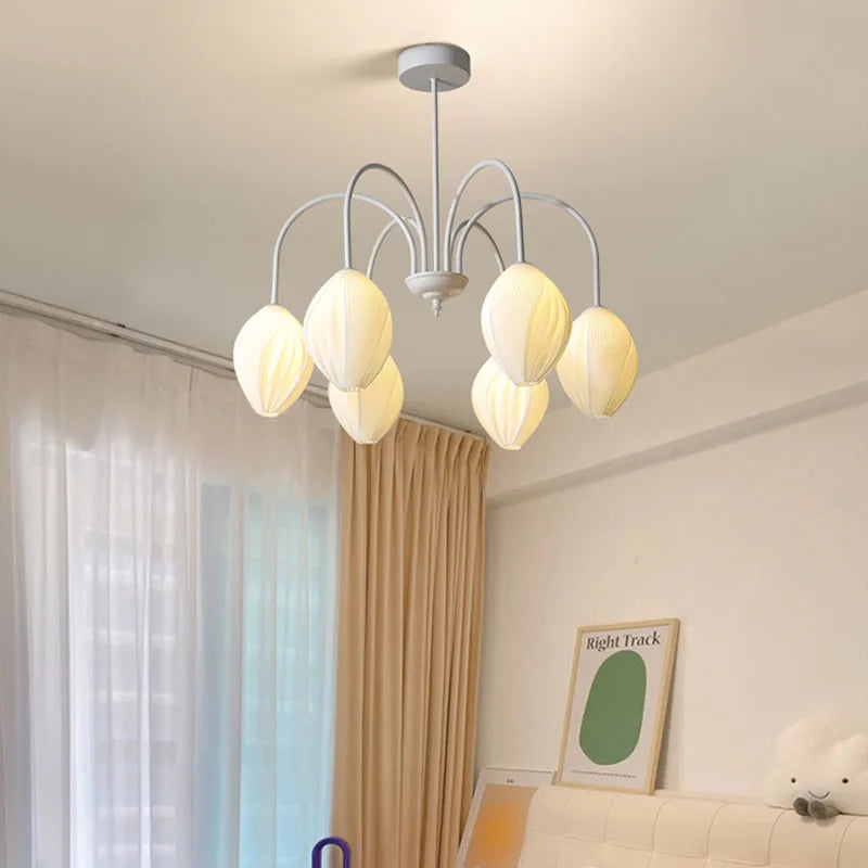 lustre en résine avec abat-jour romantique en métal - vue 3 sur 14