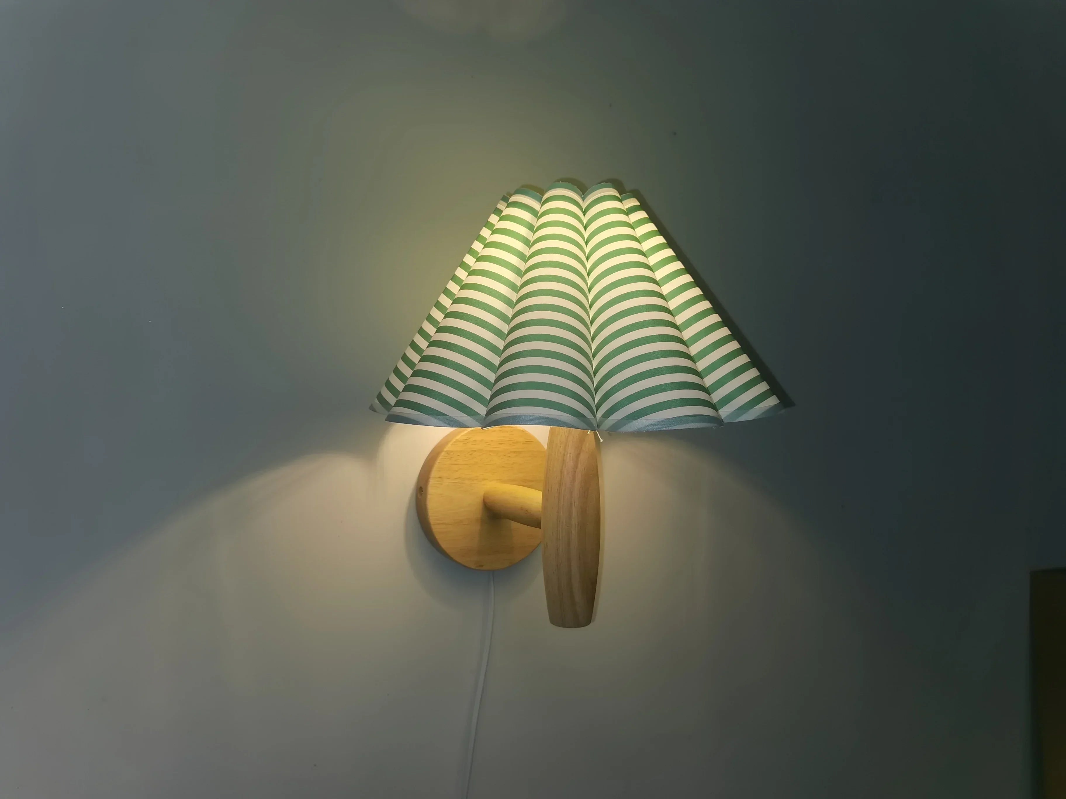 Applique murale Led en bois avec interrupteur - vue 5 sur 14