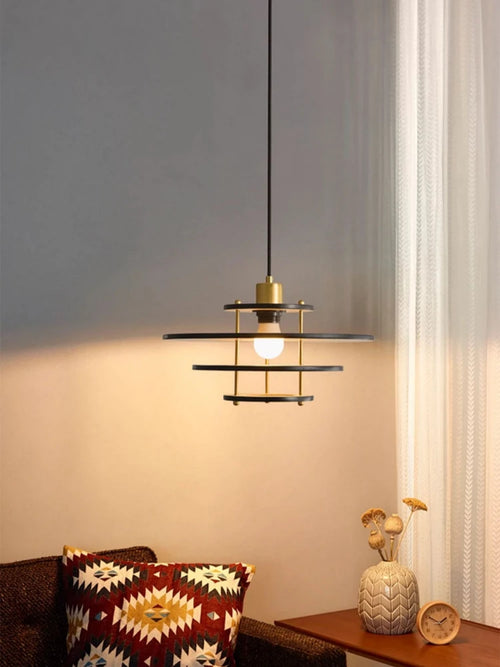 lustre en bois massif style médiéval pour restaurant et bar - vue 4 sur 10