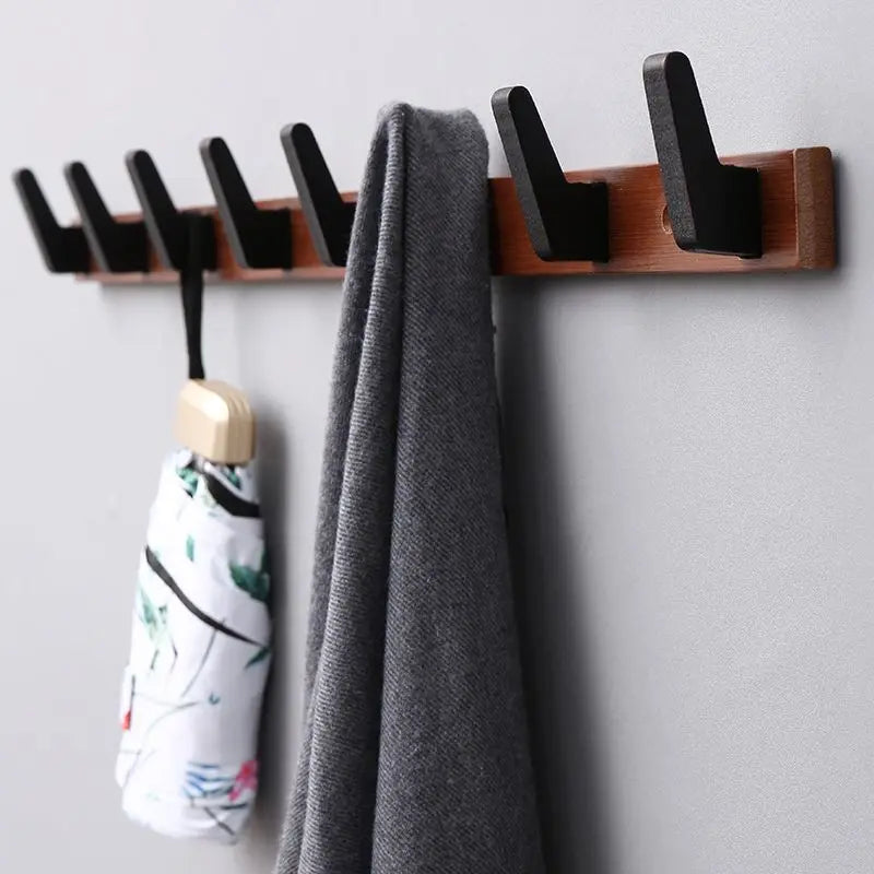 portemanteaux muraux en bois massif pour vêtements suspendus - vue 5 sur 10