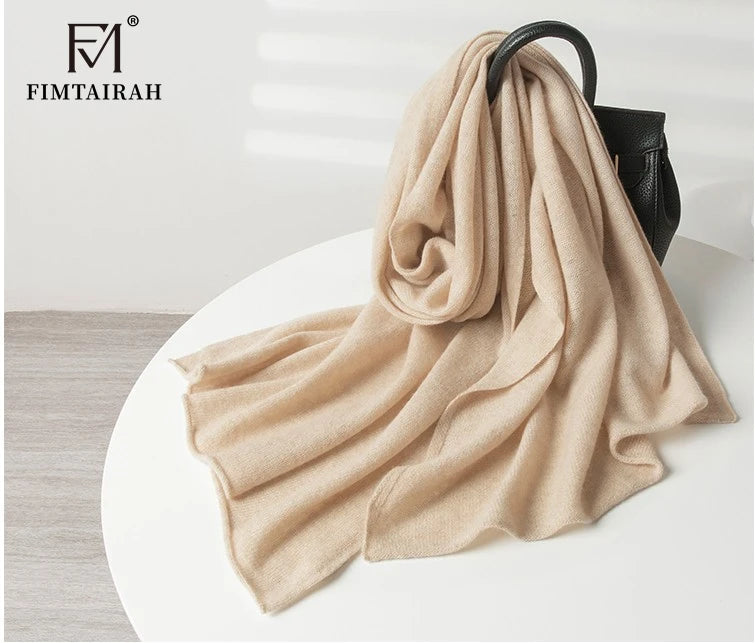Echarpe cachemire tricotee elegante hiver avec franges - vue 6 sur 7