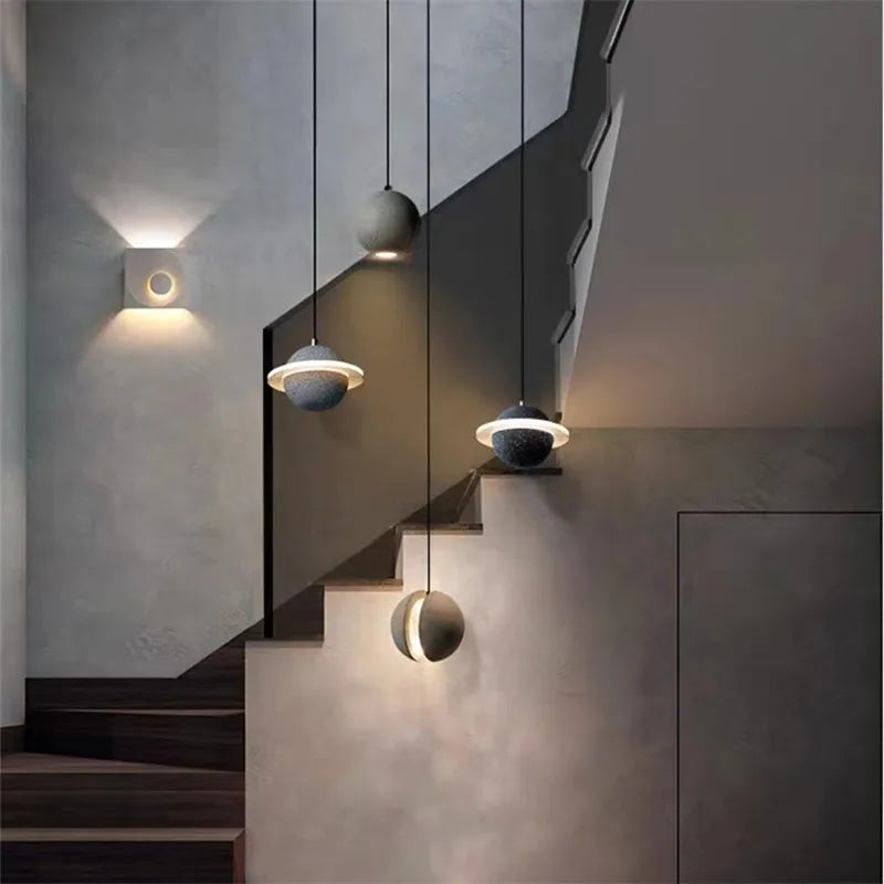 suspension en béton design mini planètes pour décoration intérieure - vue 5 sur 16