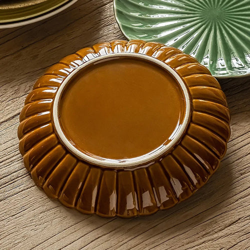Assiette ceramique ronde style retro pour legumes