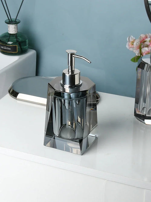 distributeur de savon en verre accessoires de salle de bain luxe - vue 14 sur 16