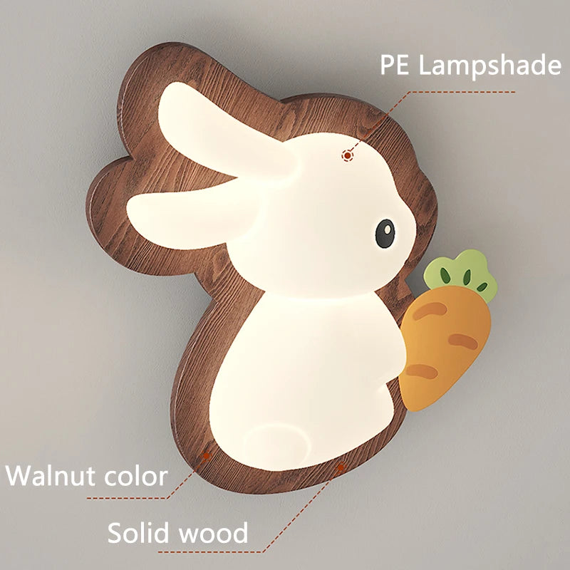 lampe de chevet wabi-sabi japonaise avec base en bois et lapin dessiné pour enfants