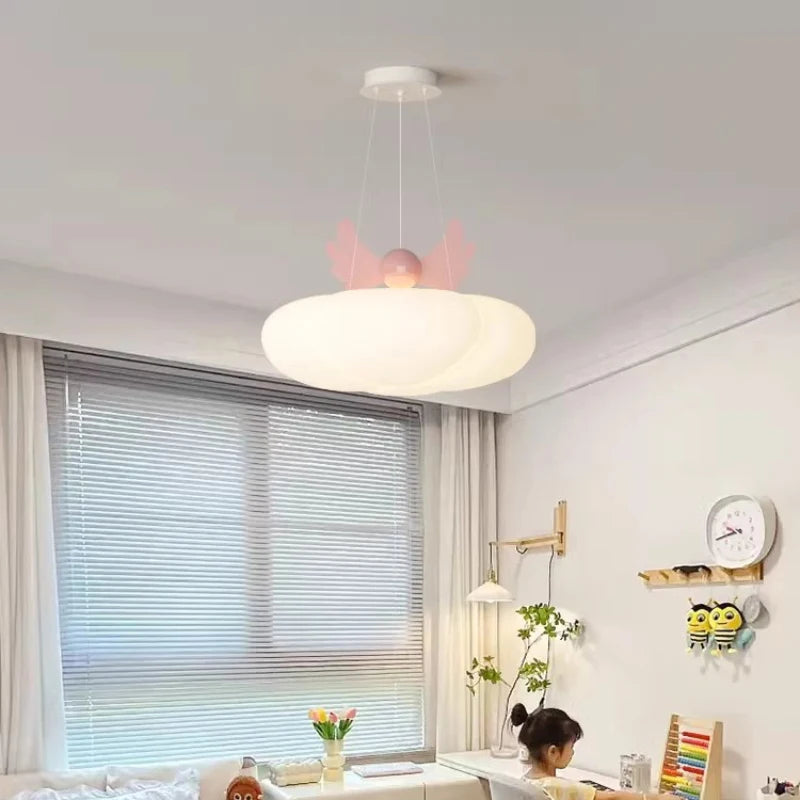 lustre mignon nuage ailes d'ange pour chambre de bébé - vue 5 sur 8