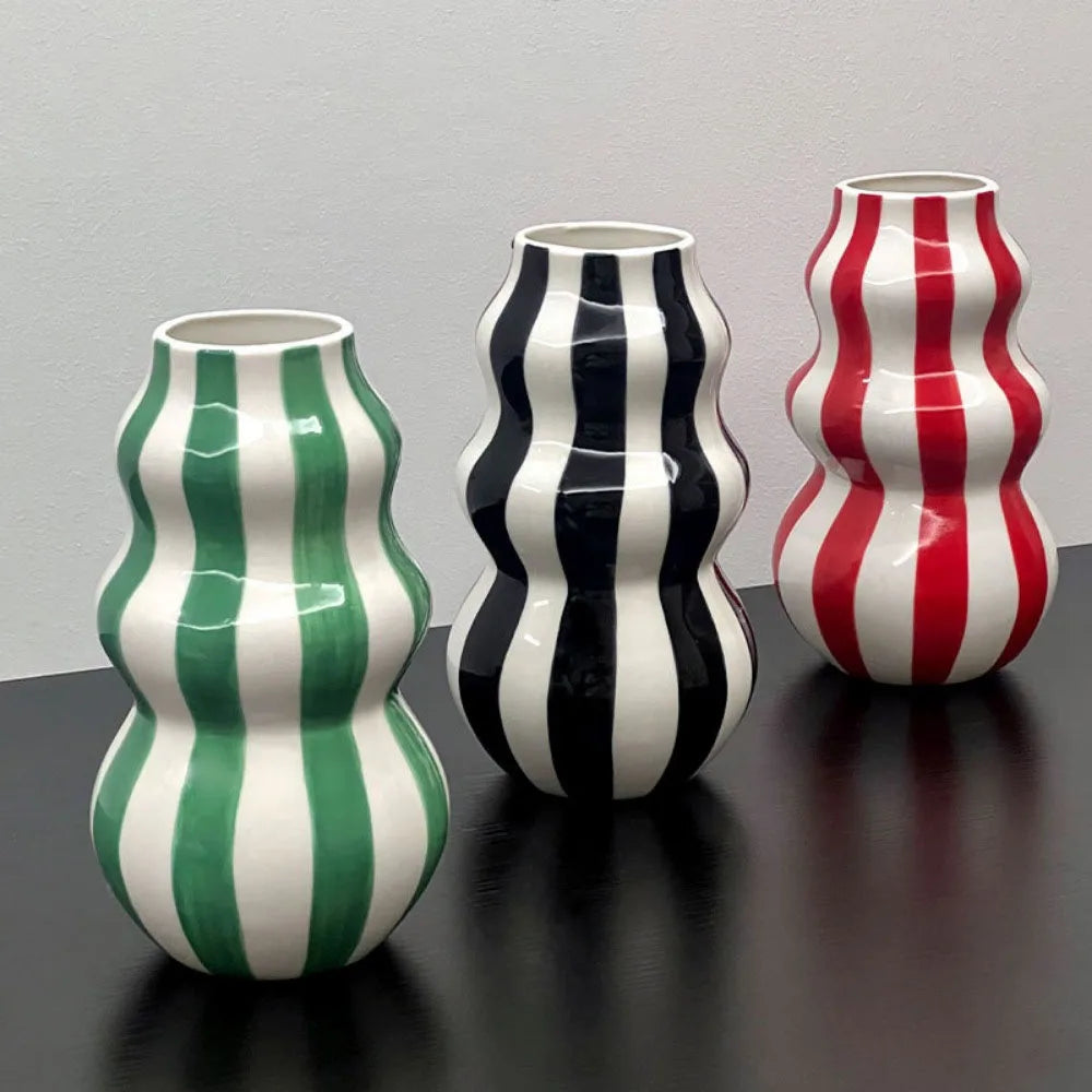 vase en céramique nordique pour décoration et cadeaux - vue 3 sur 8