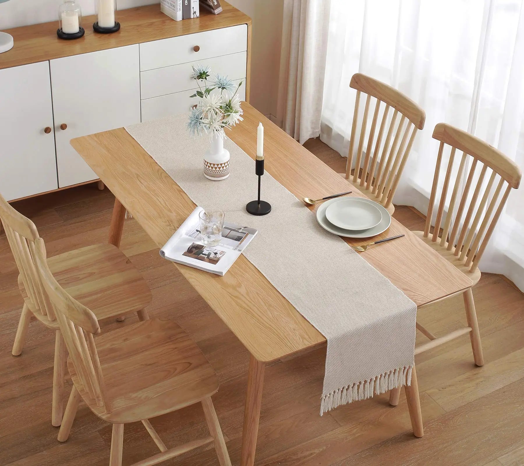 Chemin de table en lin brodé rustique beige - vue 7 sur 7