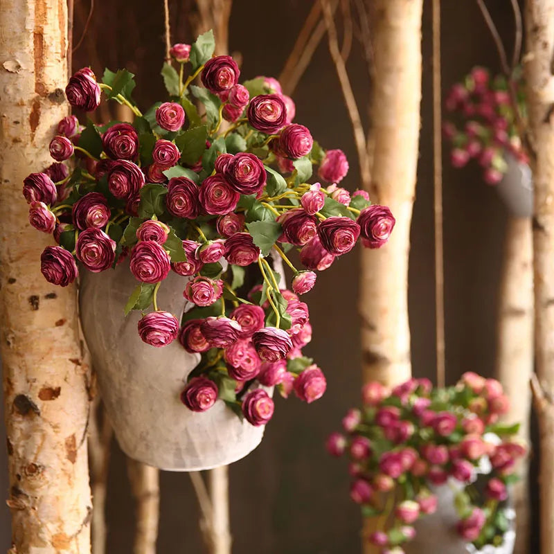 fleurs artificielles en soie roses et renoncules pour décoration de mariage - vue 4 sur 13