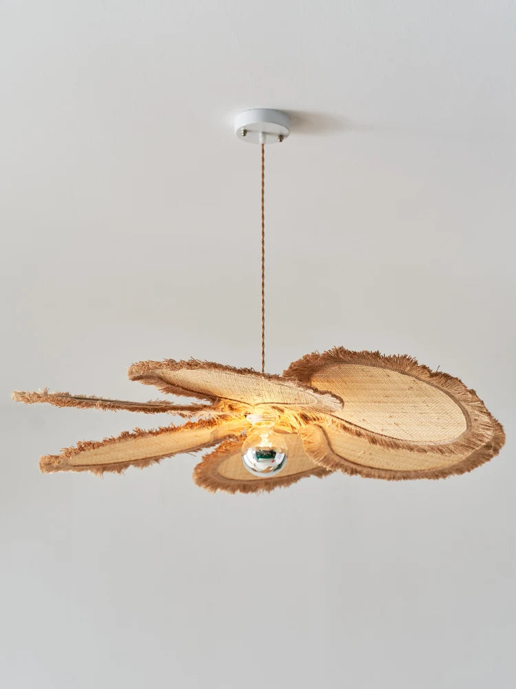 suspension pétale design artistique en fleurs tissées - vue 4 sur 8