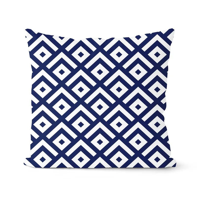 coussin géométrique bleu marine pour décoration intérieure