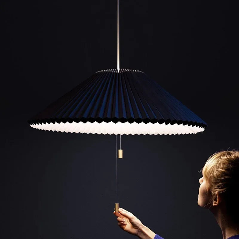 Suspension Art Design plissé déformé tissu parapluie lustres décor à la maison LED d'éclairage pour chambre salon salle à manger - vue 3 sur 9