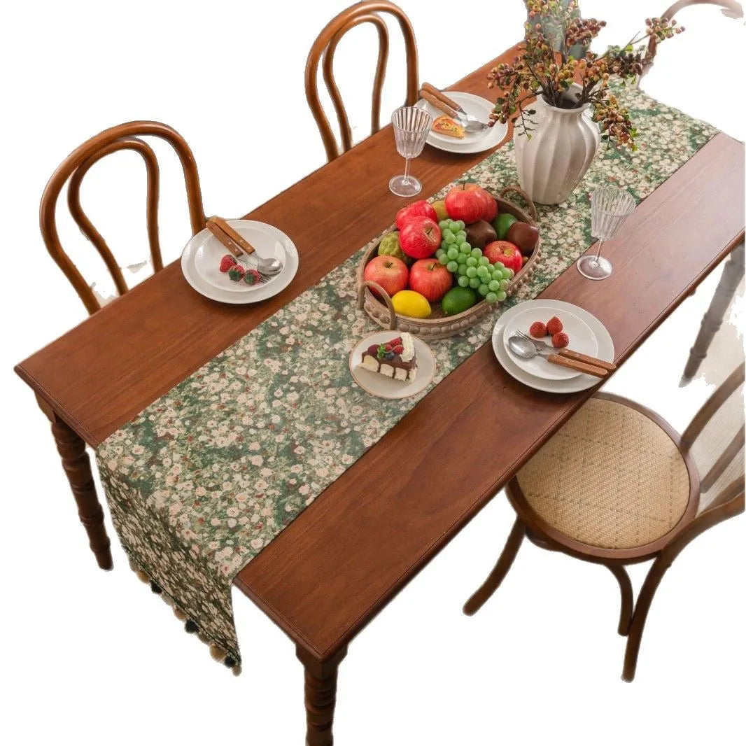 Chemin de table jacquard vert floral pompons campagne - vue 6 sur 6