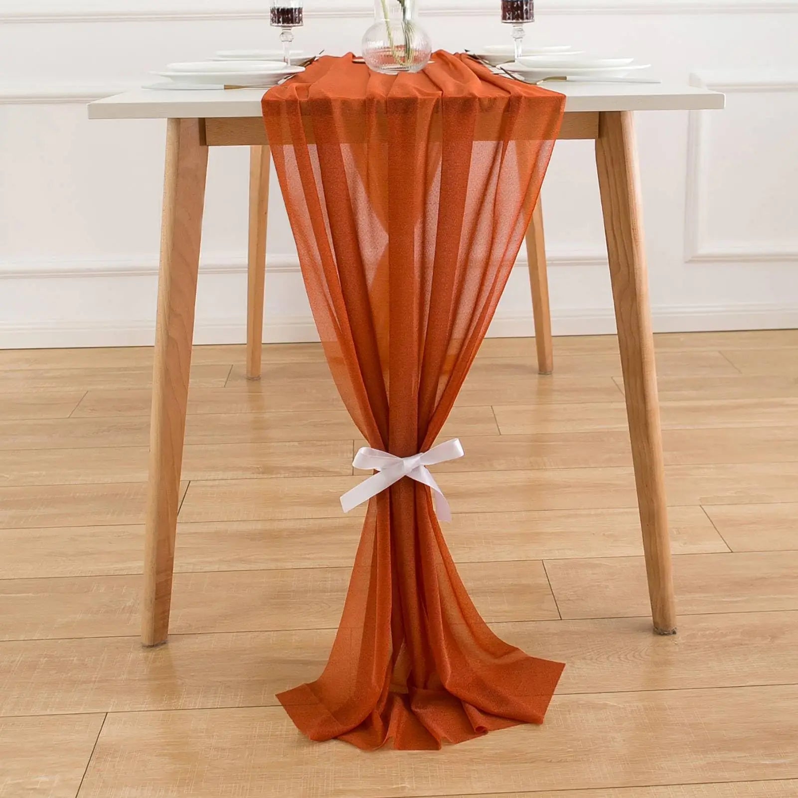 Chemin de table mousseline vert sauge bohème mariage - vue 4 sur 7