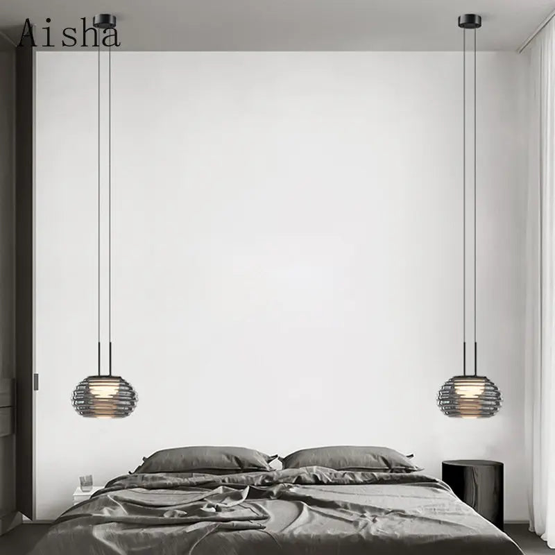 lampe de chevet suspendue design moderne en verre LED - vue 3 sur 7