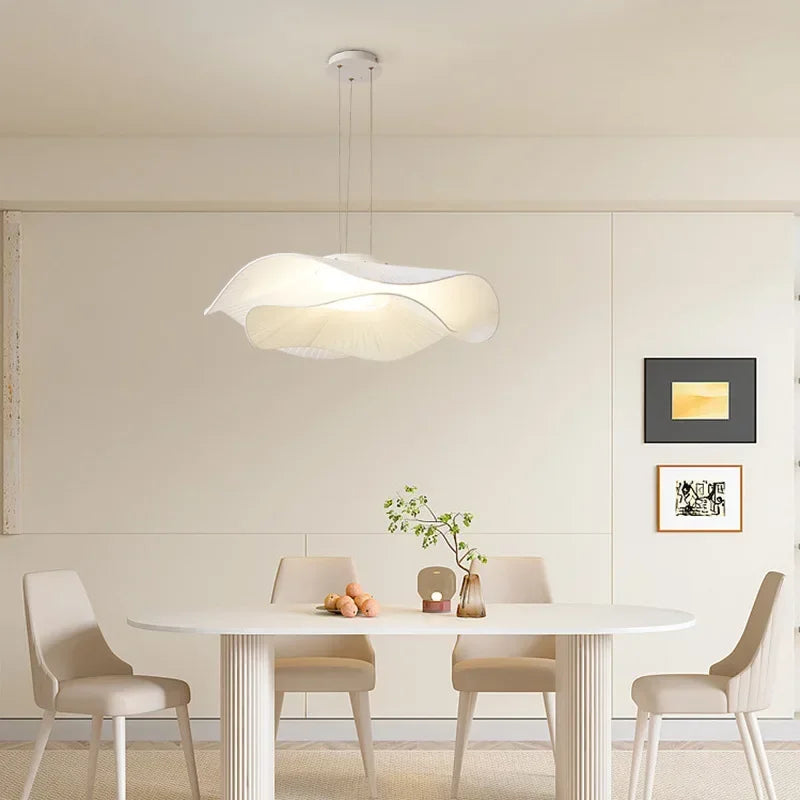 lustre en tissu à led pour un intérieur moderne et minimaliste - vue 4 sur 9